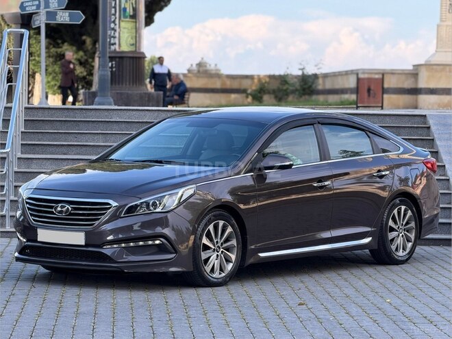 Hyundai Sonata-2