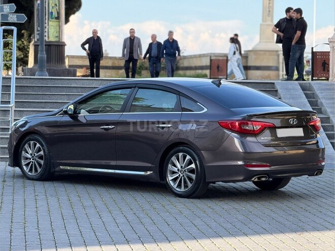 Hyundai Sonata-7