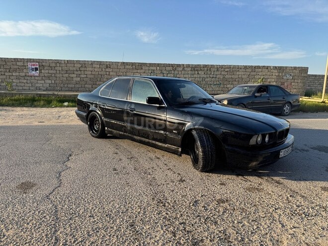 BMW 525-2