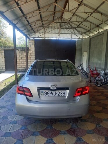 Toyota Camry-2