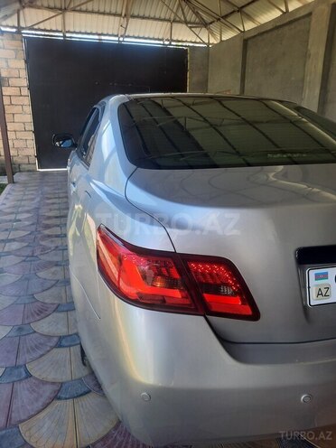 Toyota Camry-3