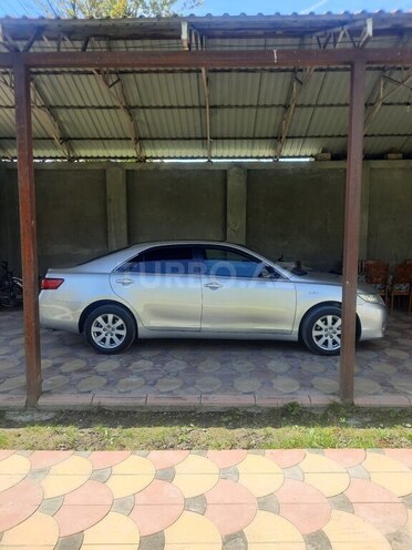 Toyota Camry-6