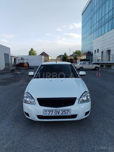 LADA (VAZ) Priora-1