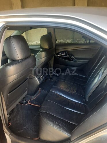 Toyota Camry-10