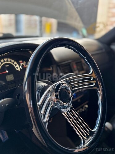 LADA (VAZ) Priora-10