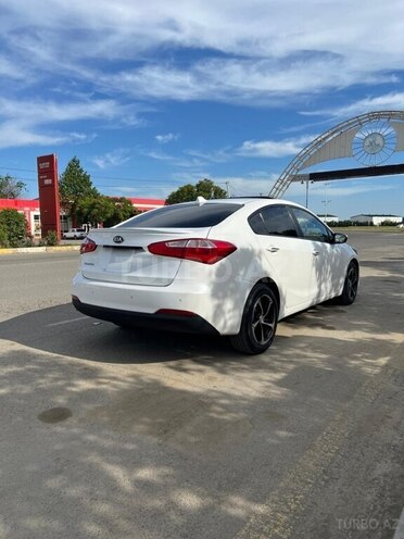 Kia Cerato-3