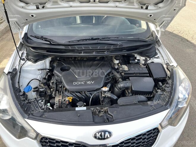 Kia Cerato-8