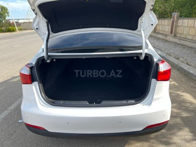 Kia Cerato-15