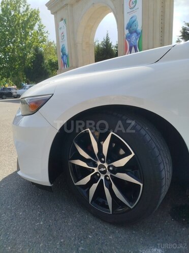 Chevrolet Malibu-5