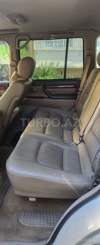 Lexus LX 470-5