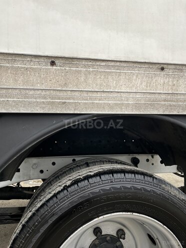 Ford Transit-6