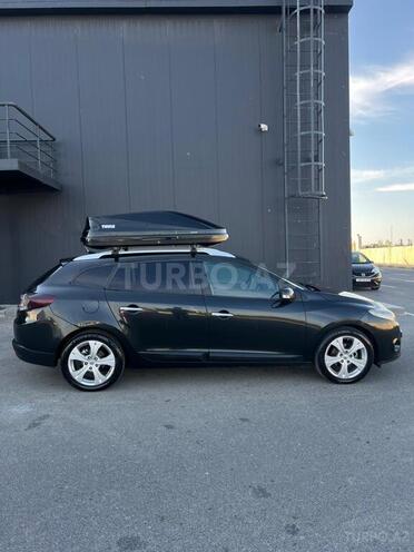 Renault Megane-5