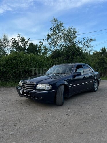 Mercedes C 240-3