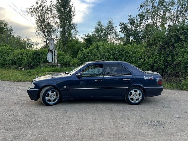 Mercedes C 240-4