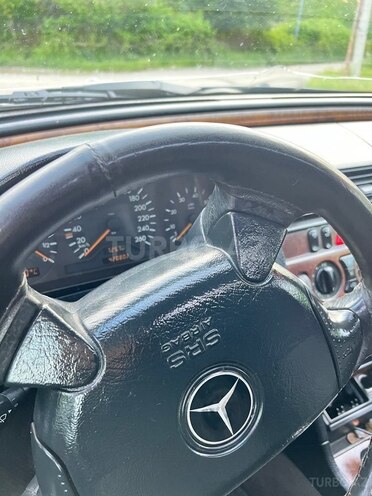 Mercedes C 240-11