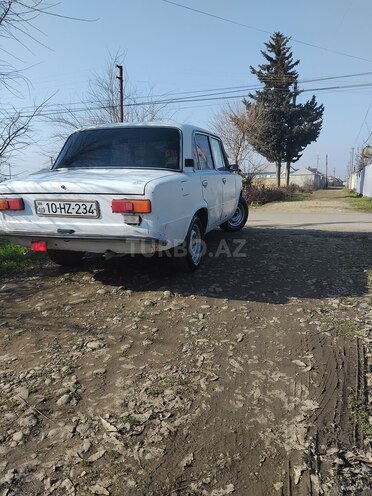 LADA (VAZ) 21011-10