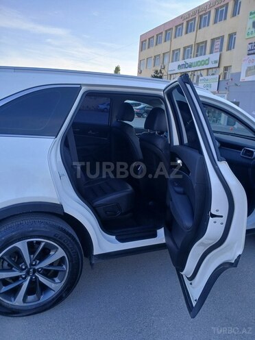 Kia Sorento-9