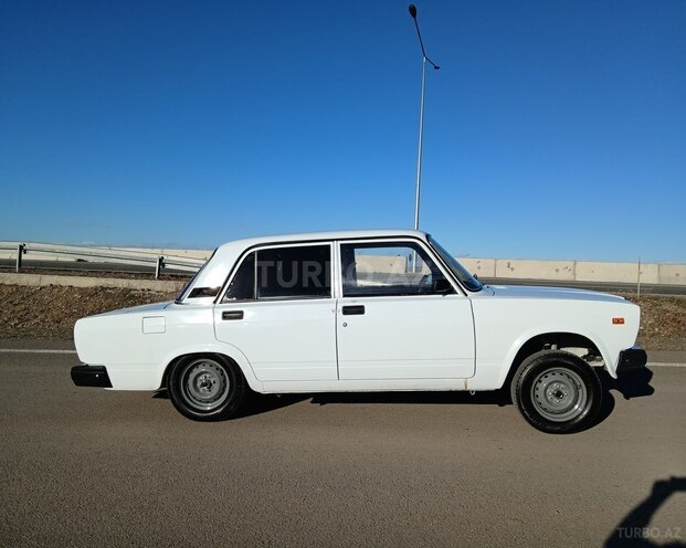 LADA (VAZ) 2107-8