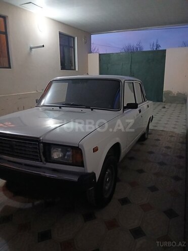 LADA (VAZ) 2107-11