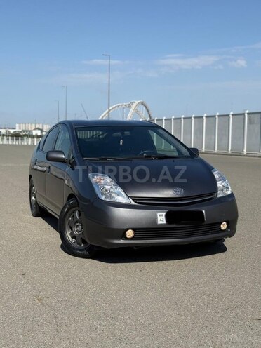 Toyota Prius-1