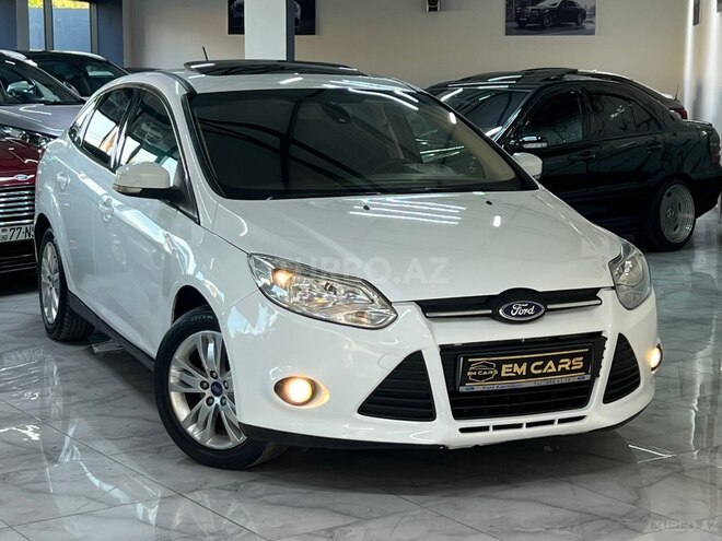 Ford Focus-11