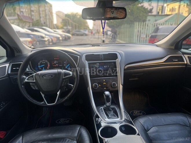Ford Fusion (North America)-8