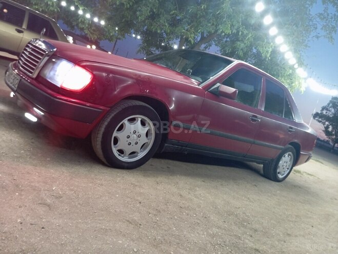 Mercedes 190-12