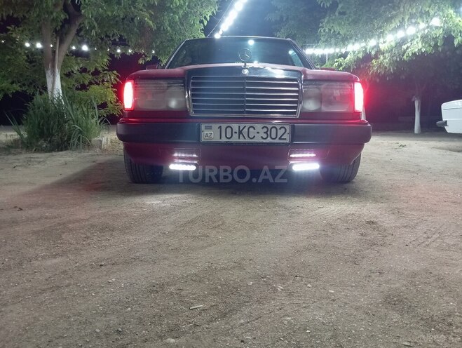 Mercedes 190-18