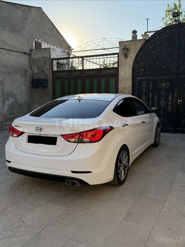 Hyundai Avante-4