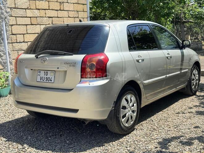 Toyota Corolla-4