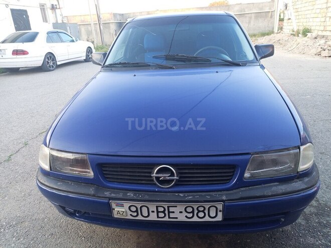 Opel Astra-1