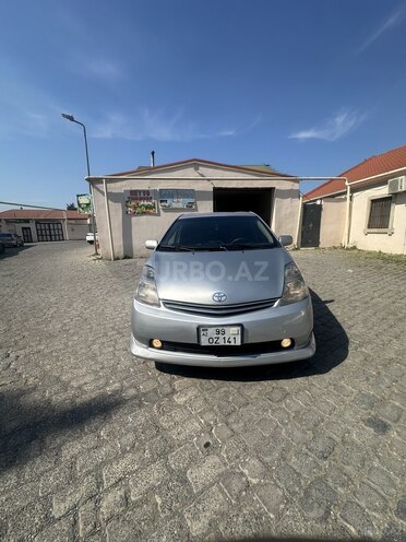 Toyota Prius-1