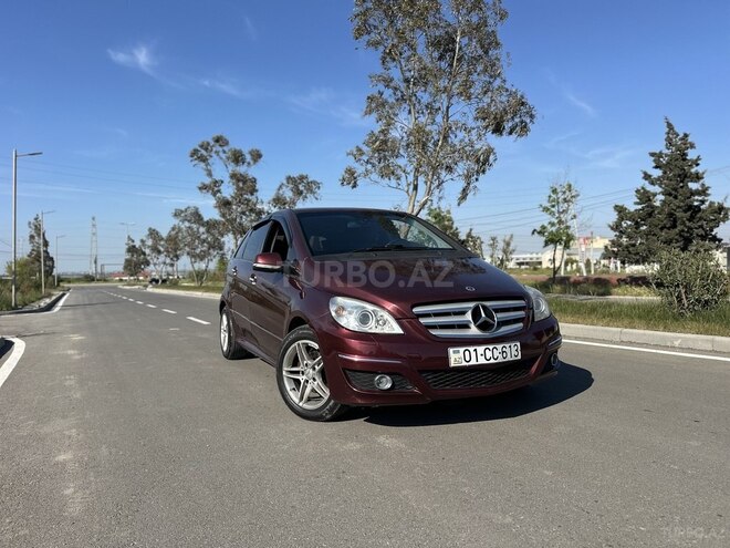 Mercedes B 170-2