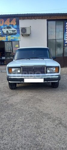 LADA (VAZ) 2107-1