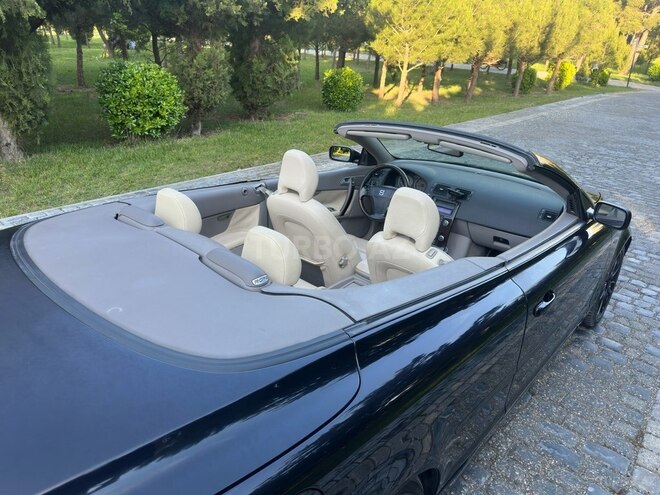 Volvo C70-17