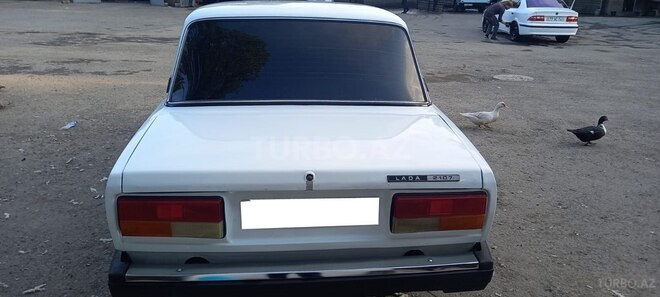 LADA (VAZ) 2107-10