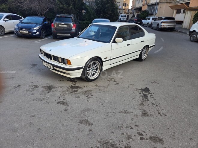 BMW 525-7