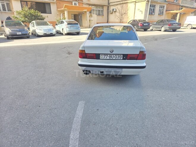 BMW 525-2