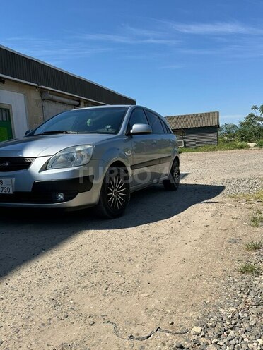 Kia Rio-6