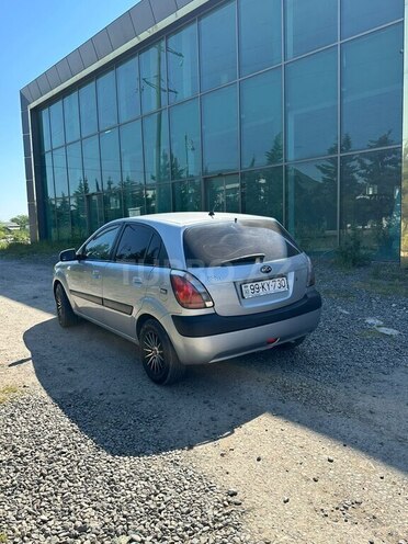Kia Rio-4