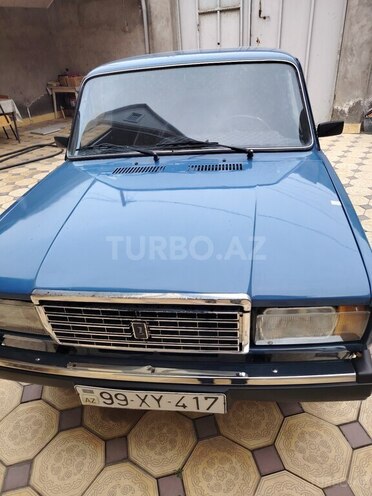 LADA (VAZ) 2107-1