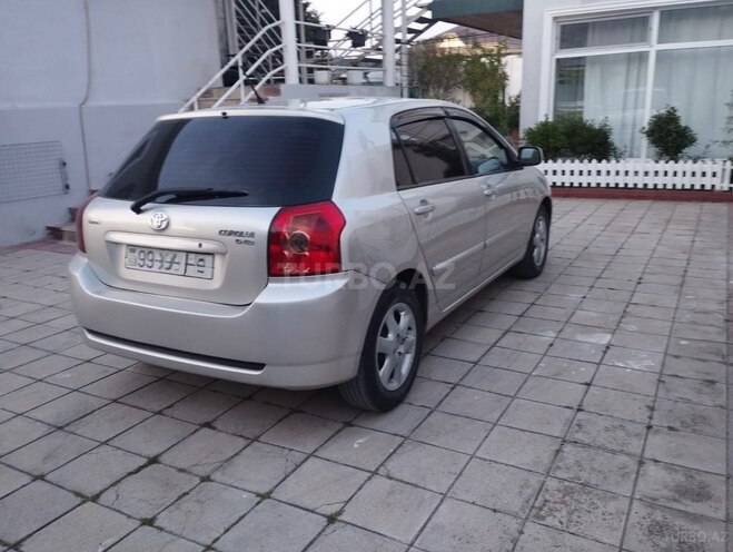 Toyota Corolla-4