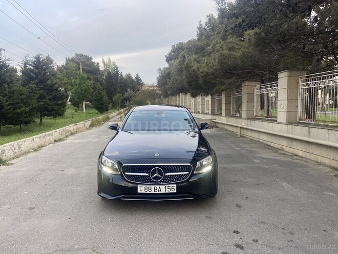 Mercedes E 200 d-1