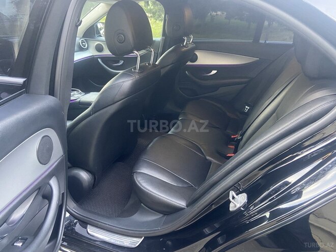 Mercedes E 200 d-10