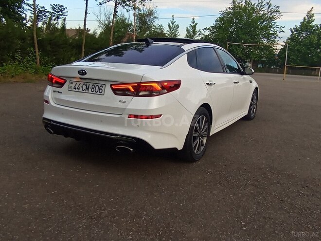Kia Optima-5