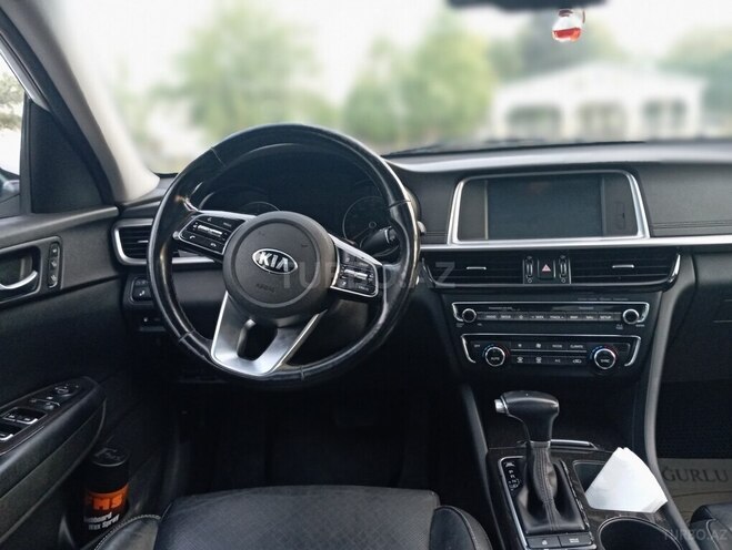 Kia Optima-14