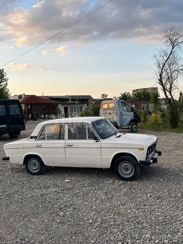 LADA (VAZ) 2106-4