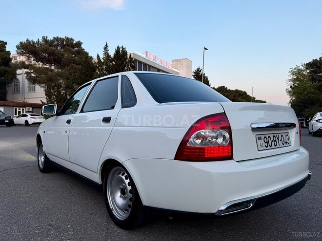 LADA (VAZ) Priora-11