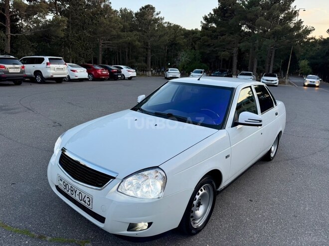 LADA (VAZ) Priora-8