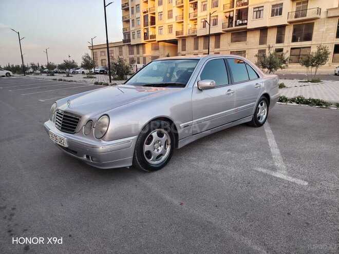 Mercedes E 220-7